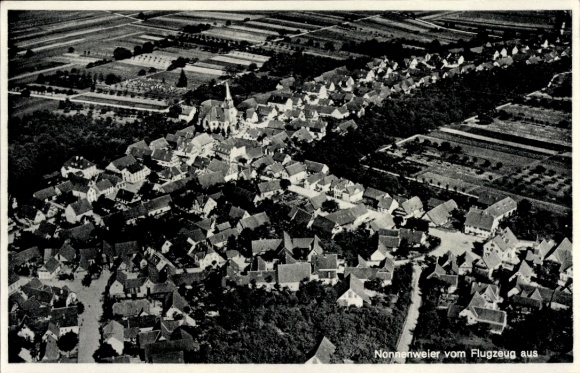 Ak Nonnenweier Schwanau in Baden, Luftaufnahme von  Ortsteile, Felder, Kirchen