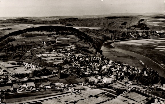 Ak Polle an der Weser, Panorama, Luftbild