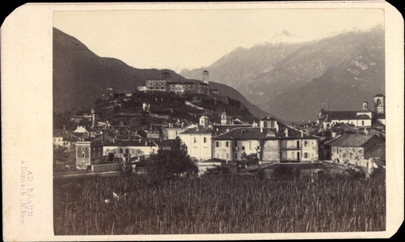 CDV Bellinzona Canton Ticino, total view, castle