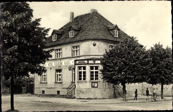 Postcard Falkenberg an der Elster, HO Hotel Goldene Kugel