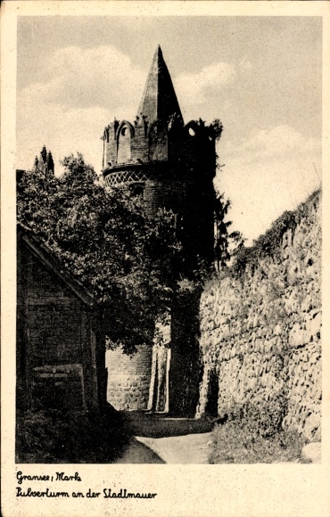 Postcard Fischerwall Gransee in der Mark, Powder Tower on the city wall, architecture, nature