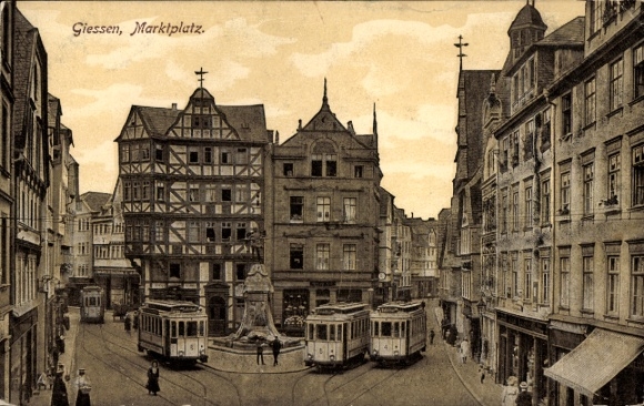 Postcard Gießen an der Lahn Hesse, market square, trams 4, 6, 8, monument, shops