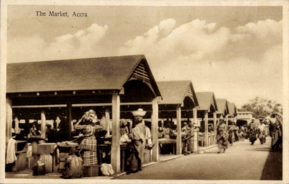 Ak Accra Ghana Afrika, Blick auf den Markt, Hütten, Passanten