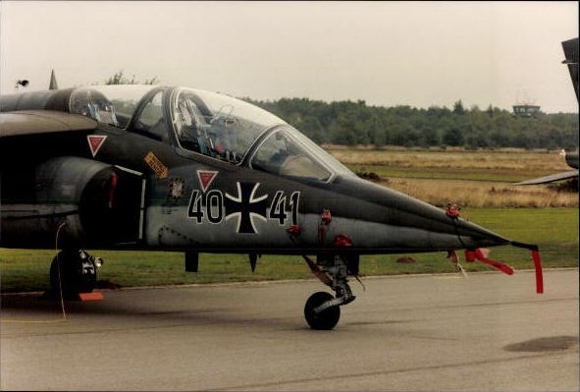 Set von 100 Fotos Flugzeuge und  Hubschrauber