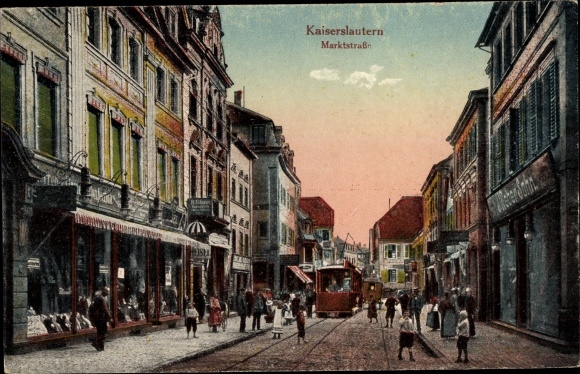 Postcard Kaiserslautern in Rhineland-Palatinate, view of Marktstrasse, tram, passers-by