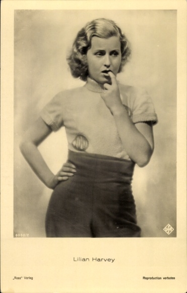 Postcard Actress Lilian Harvey, Portrait, Ufa Film