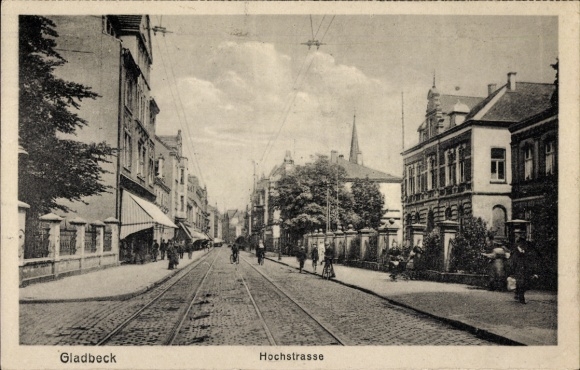 Postcard Gladbeck in the Ruhr area Westphalia, elevated road, tram, historic buildings, trees