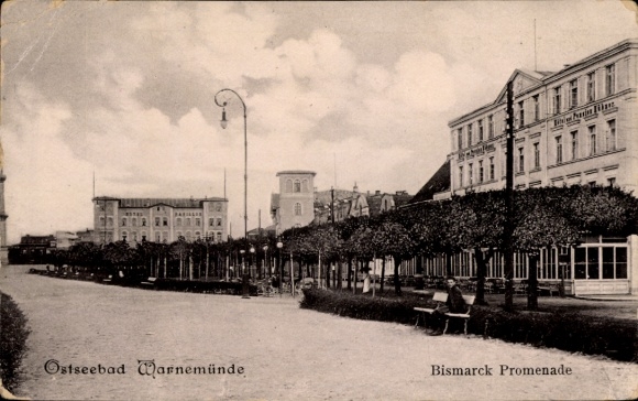 Postcard Ostseebad Warnemünde Rostock, Ostseebad Bismarck Promenade, tree-lined avenues, buildings