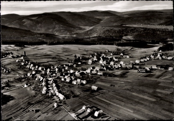 Ak Walddorf Altensteig im Schwarzwald Württemberg, Luftaufnahme des Ortes Dobel, Landschaft, Bäum