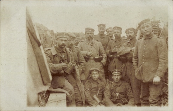 Photo Postcard German soldiers in uniform, theater of war near Lille November 1916