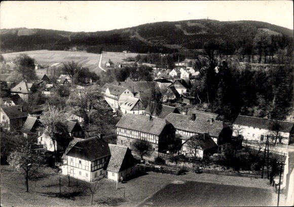 Ak Cunewalde in Oberlausitz, landschapsfoto, historische huizen, beboste heuvels in de H...