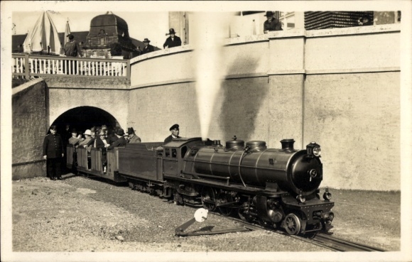Ansichtkaart Düsseldorf, grote tentoonstelling GeSoLei 1926, Liliputbahn