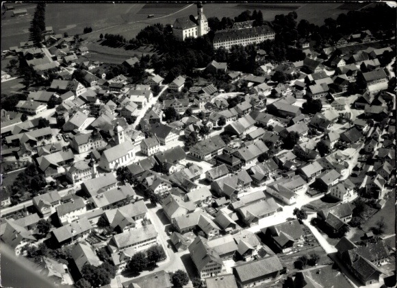 KP Marktoberdorf w Ostallgäu, katolicki. Kościół parafialny św. Magnusa, Rynek, Ratusz, Fuggerstrasse...