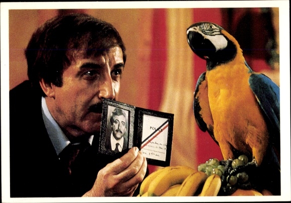 Postcard actor Peter Sellers and parrot Ara