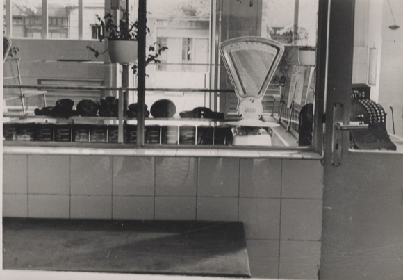 Original Foto Berlin Pankow(?), Streustraße(?), Fleischerei Klinke, Innenansicht, um 1946