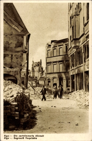 Ak Riga Lettland, Die zertrümmerte Altstadt