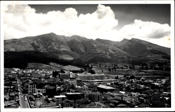 Photo Postcard Quito Ecuador, northern part of the city