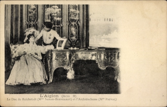 Postcard Actress Sarah Bernhardt, Preval, Theater scene, l'Aiglon, Acte II, Duc de Reichstadt