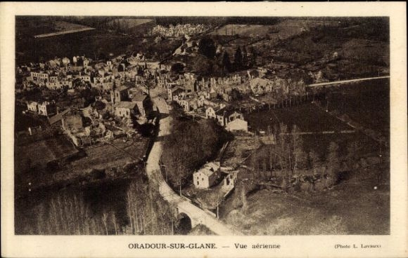 Postcard Oradour sur Glane Haute Vienne, war damage WWII, aerial photograph
