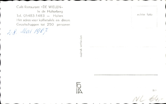 KP Holten Overijssel Holandia, Café Restaurant De Wielen, widok wnętrza, dekoracja stołu, g...