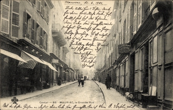 Postcard Mauriac Cantal, street in La Grande Rue, , old buildings