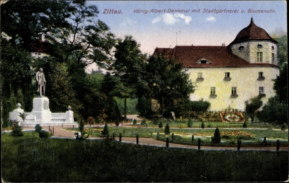 Postcard Zittau in Oberlausitz, King Albert monument with city garden and flower clock