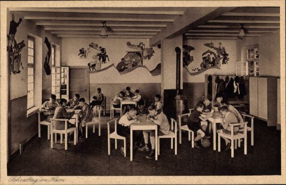 Ak Vielbach in het Westerwald, rusthuis van IC Junior, binnenaanzicht, schrijfdag in huis