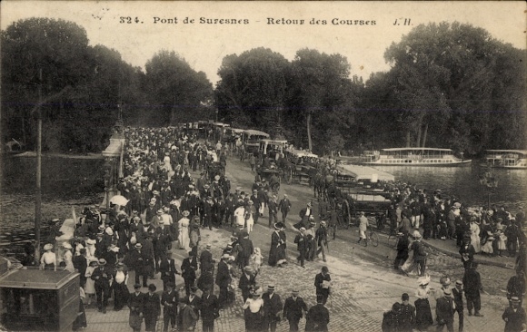 Ak Suresnes Hauts de Seine, Große Menge an Menschen, Pont de  Rückkehr von Rennen, Boote