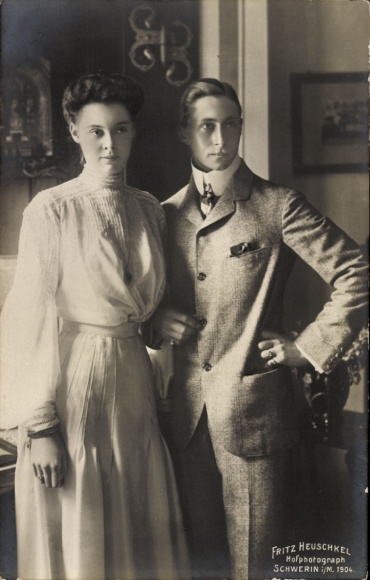 Ansichtkaart Hertogin Cecilie van Mecklenburg-Schwerin, kroonprins Wilhelm van Pruisen