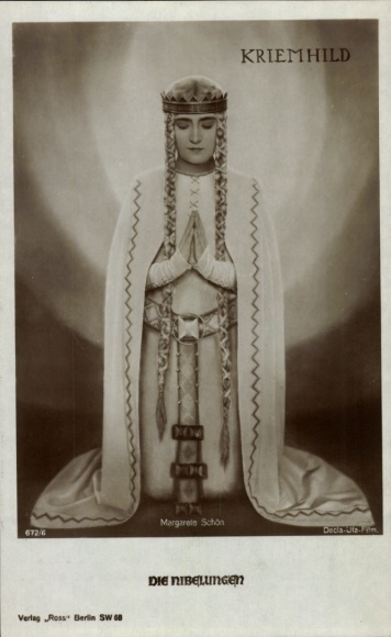 Postcard actress Margarete Schön, the Nibelungen, Kriemhild