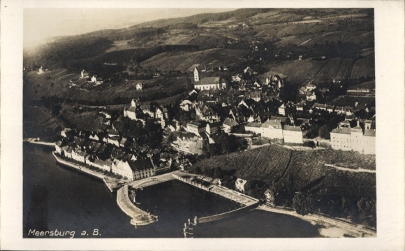 Ak Meersburg am Bodensee,  Luftaufnahme