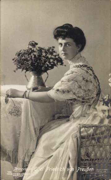 Postcard Sophie Charlotte of Oldenburg, Princess Eitel Friedrich of Prussia