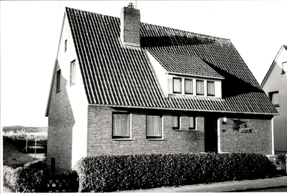Photo: North Sea resort Wangerooge in East Frisia, Haus Windrose, Friesenstr. 17