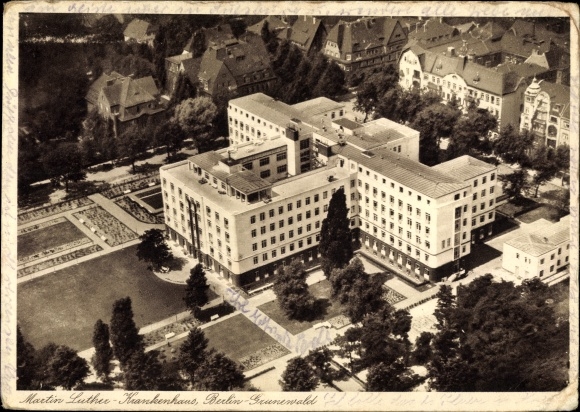 KP Berlin Wilmersdorf Grunewald, Szpital Marcina Lutra, Caspar Theyss Straße 27, zdjęcie lotnicze