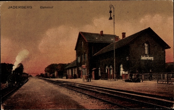 PC Jaderberg Jade in Oldenburg, train station, track side, steam locomotive