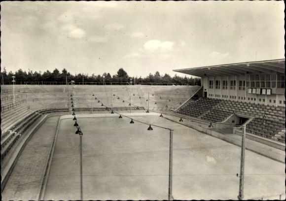 Postcard Weißwasser in Upper Lusatia, Wilhelm Pieck Stadium