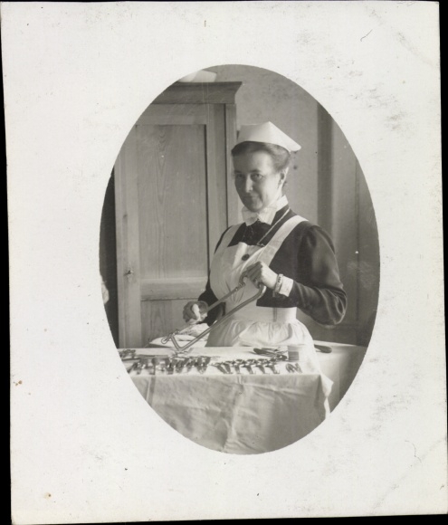 Photo Gliwice Gleiwitz Upper Silesia, military hospital Netherlands. Red Cross, Nurse, Bone Saw