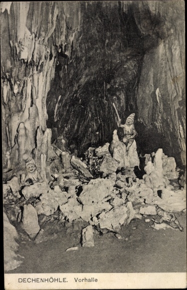 Postcard Green Iserlohn in the Märkisches Kreis, Dechen cave, dwarfs, vestibule