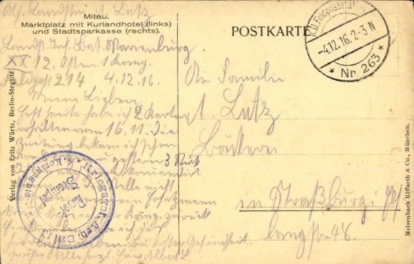 Postcard Jelgava Mitau Latvia, market square, Kurlandhotel, traditional costumes, city savings bank