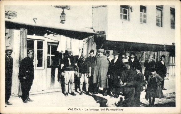 KP Vlora Valona Albania, La bottega del Parrucchiere