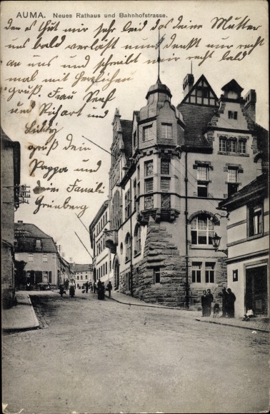 Ak Auma Weidatal in Thüringen, Neues Rathaus und Bahnhofstraße