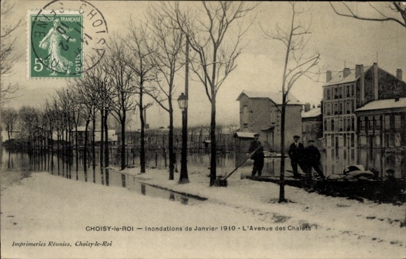 CPA Choisy-le-Roi Val de Marne, Inondations de Janvier 1910 L'Avenue des Chalets