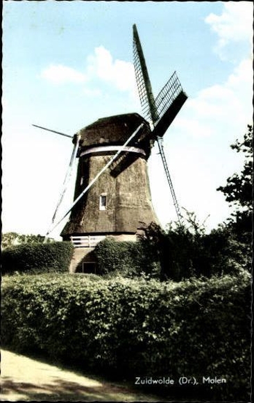 9 old PCs windmills Netherlands, various views