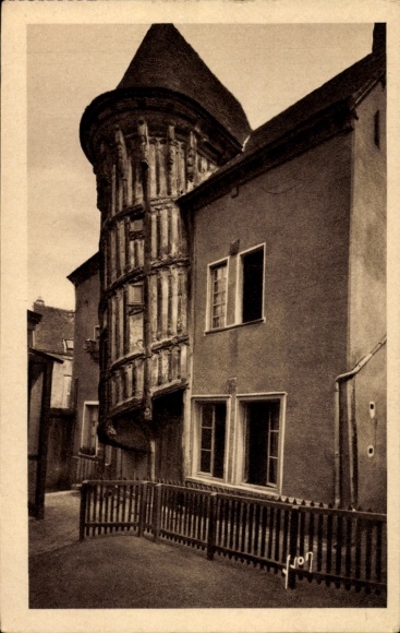 KP Chartres Eure et Loir, Escalier de la Reine Berthe, budynek o konstrukcji szachulcowej, ogrodzenie