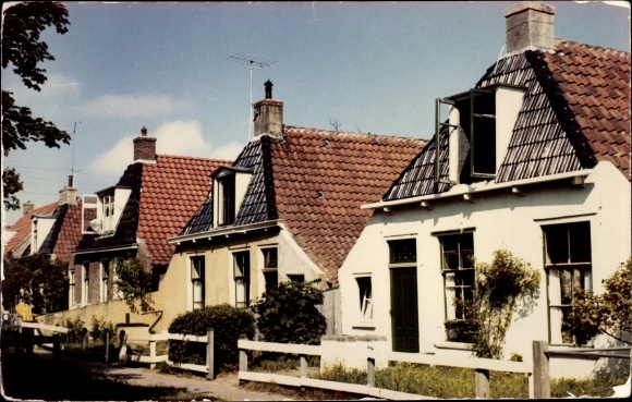 Photo Schiermonnikoog Friesland Netherlands, town view, houses
