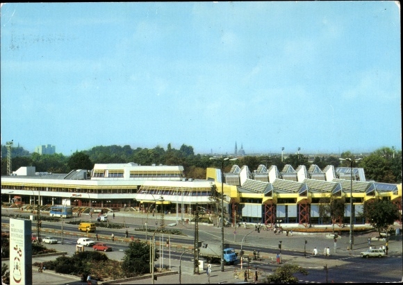 Postcard Berlin Friedrichshain, sports and recreation center, SEZ, Leninallee corner Dimitroffstraße