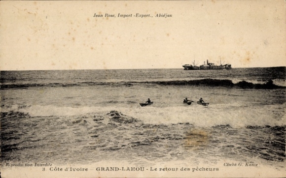 Ak Grand Lahou Elfenbeinküste, Fischer kehren heim