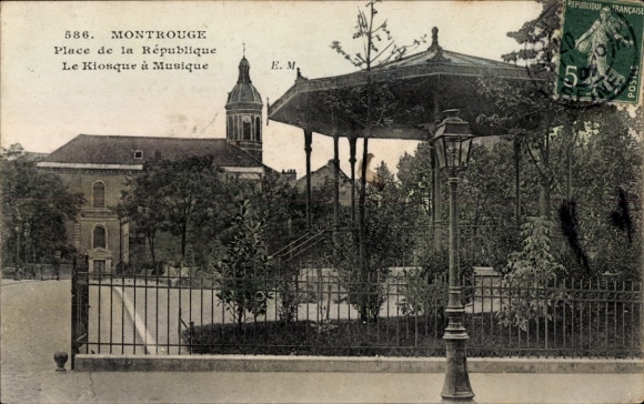 Postcard Montrouge Hauts de Seine, Place de la République Le Kiosque à Musique