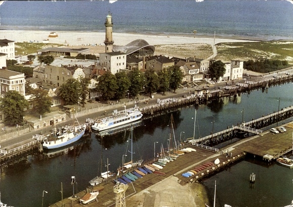 Ak Ostseebad Warnemünde Rostock, Alter Strom, Strand, Leuchtturm, Teepott, Fliegeraufnahme