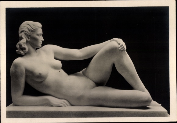 Postcard plastic The Wave by Fritz Klimsch, female nude, HDK 427, Photo Hoffmann